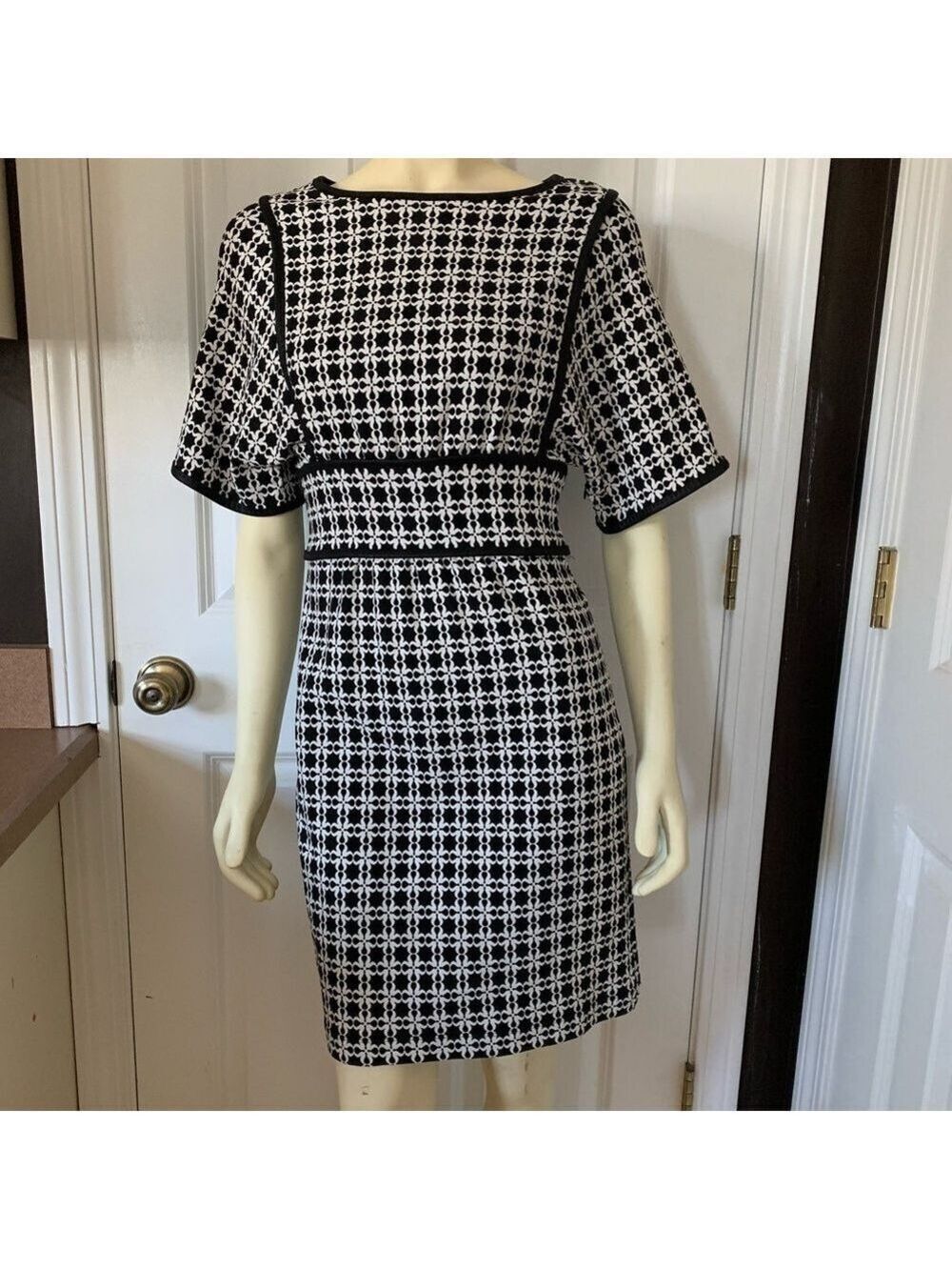 NEW Max Studio White & Black Print Dress Size S